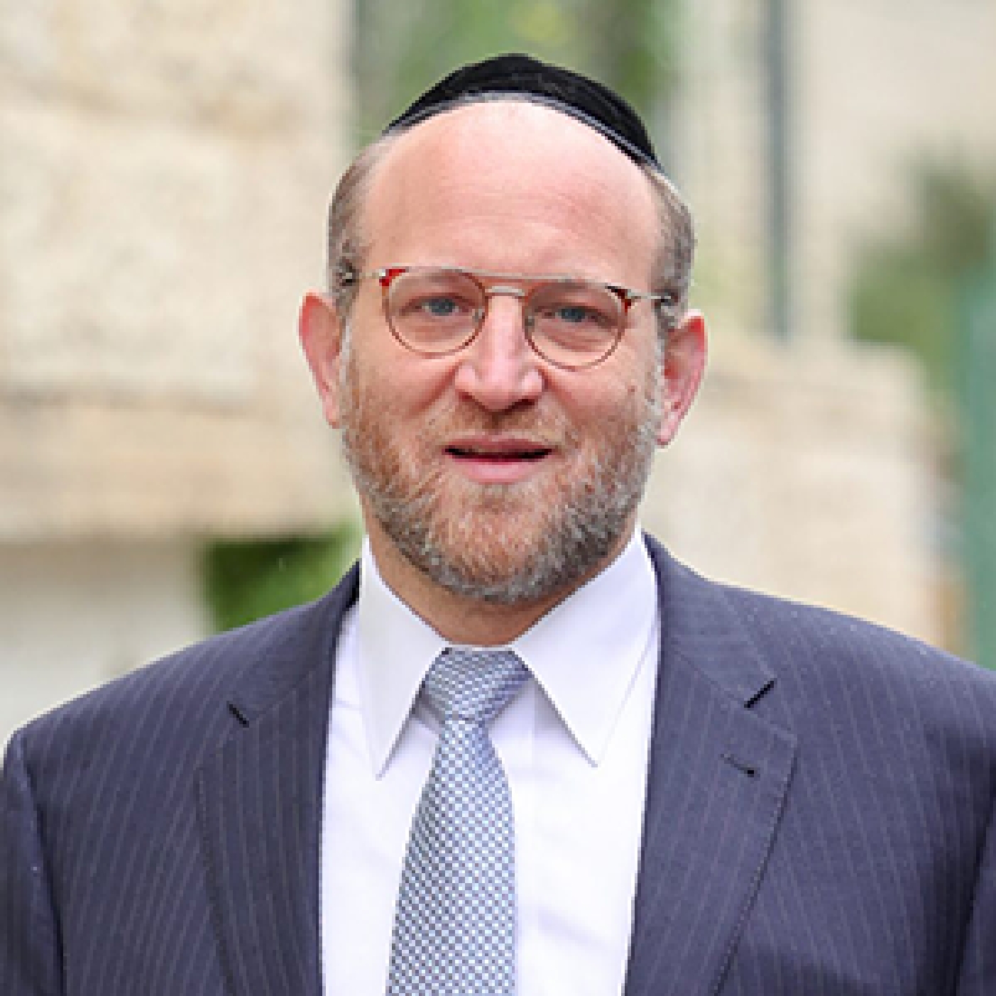 R' Paysach Freedman, CEO of Chaim V'Chesed, on the Passport Crisis in Israel