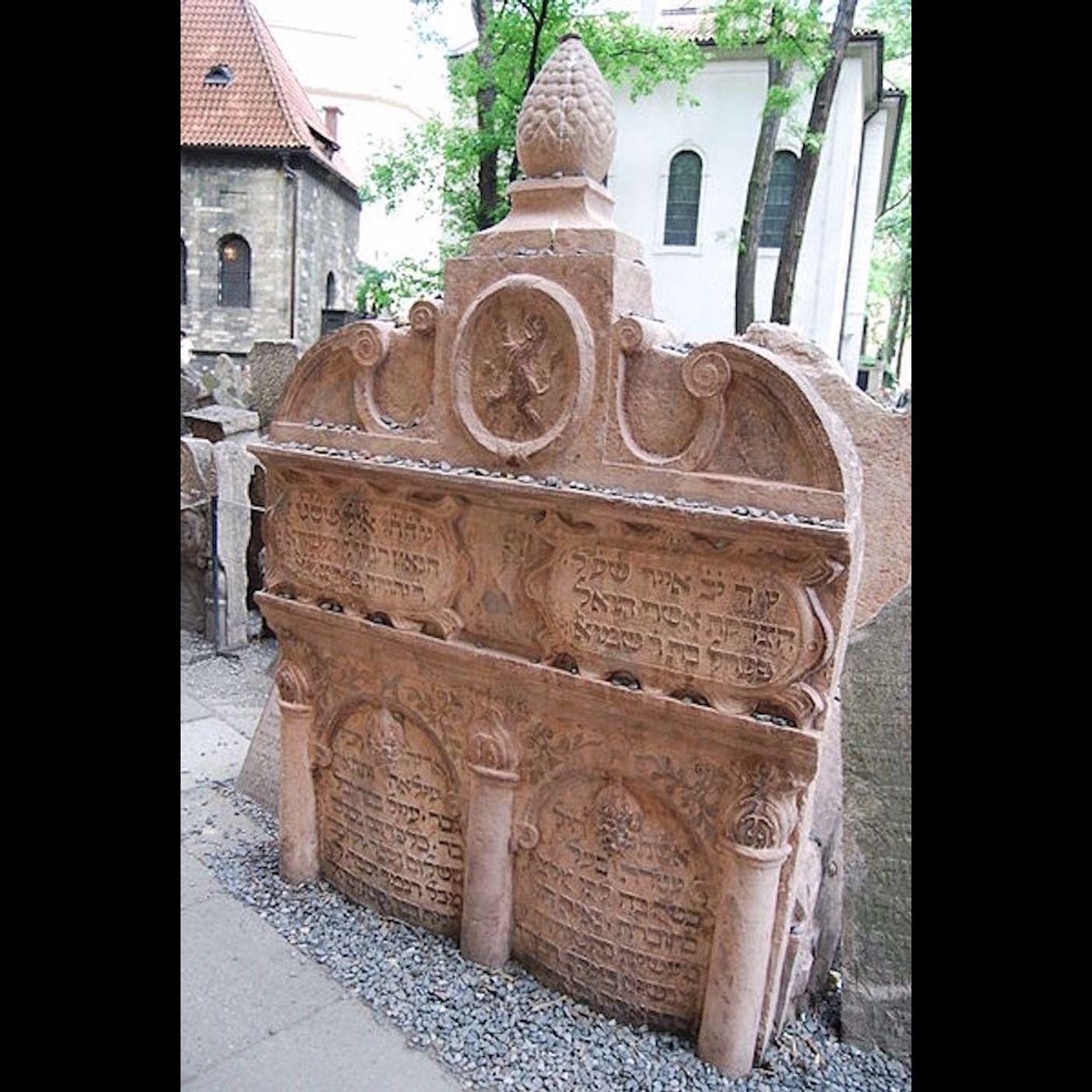 Pirkei Avos with the Maharal -two together in Torah