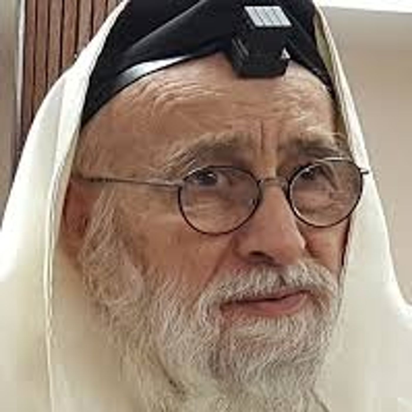Toras Ohr Yitzchak-Pesakim of Rav Yitzchak Abadi Z"l